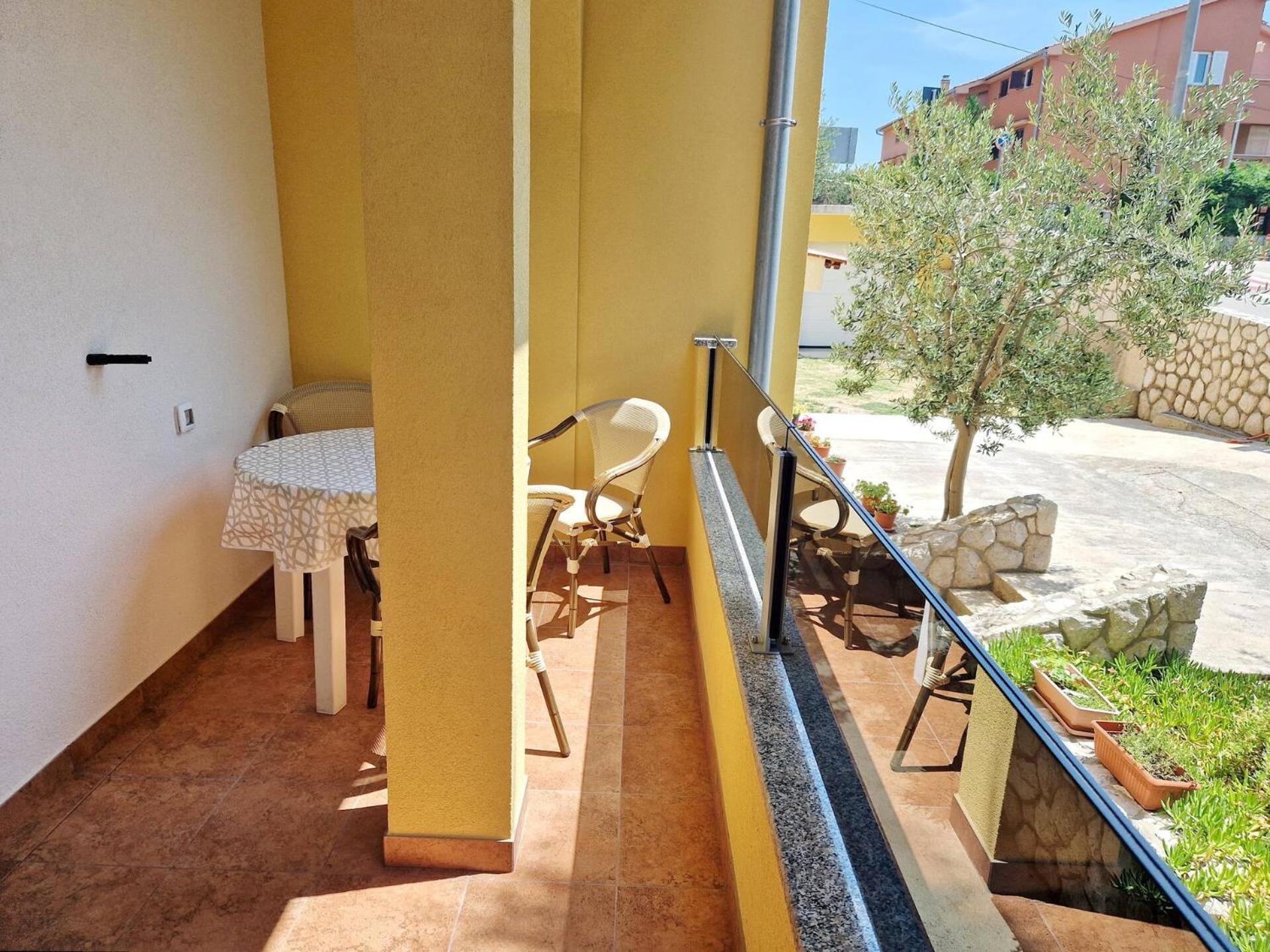 Sunshine Residence Baska 2 Extérieur photo